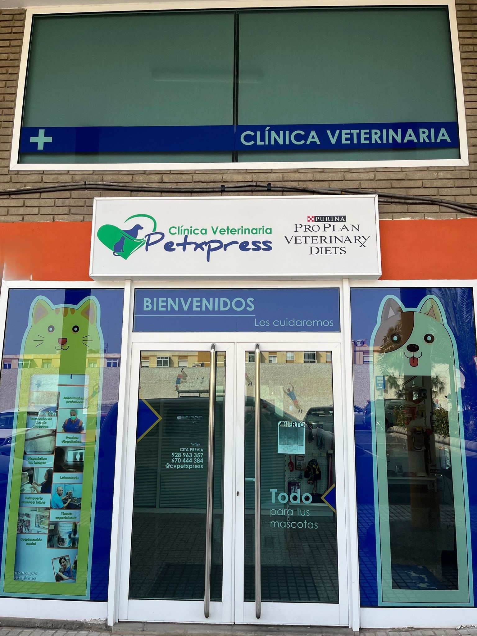 Fachada de Clínica Veterinaria Petxpress en Lomo Blanco, Las Palmas de Gran Canaria